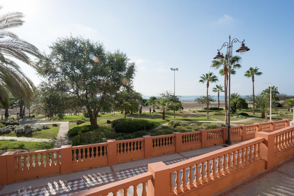 Malagasuite Front Beach Benalmádena Exterior photo